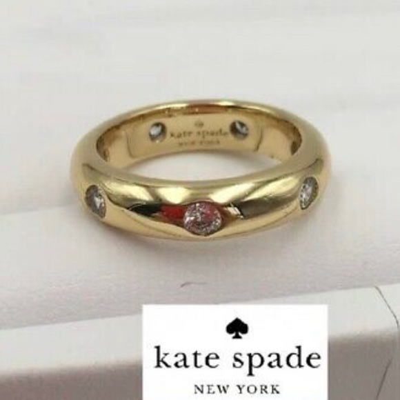 Kate Spade♠️ Gold Tone Crystal Band Ring Size 7 R - Picture 2 of 3